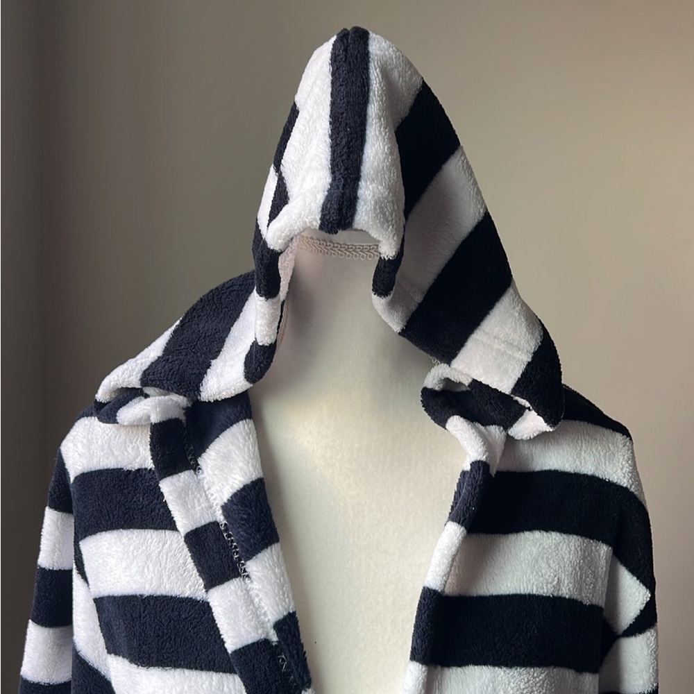 Ardene Bath Robe - Picture 6 of 12